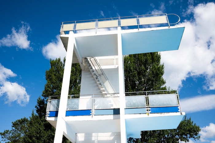 Der Verein „Bauten in Not“ möchte das architektonische Meisterstück retten. Eine Idee wäre, ihn ...