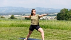Als ausgebildete Yogatrainerin bietet die Vizebürgermeisterin auch Kurse in ihrer Gemeinde an.