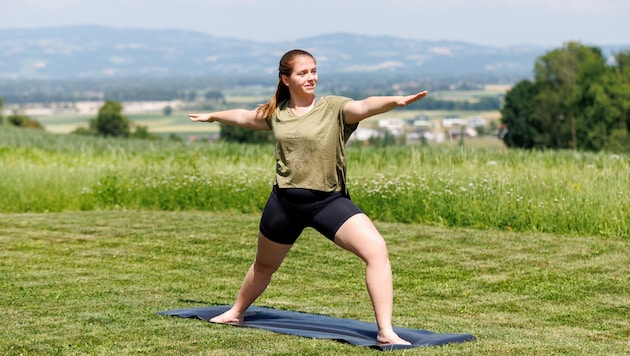 Als ausgebildete Yogatrainerin bietet die Vizebürgermeisterin auch Kurse in ihrer Gemeinde an.
