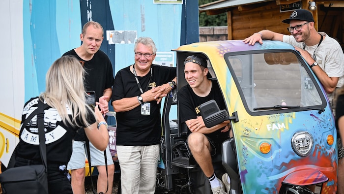Mit dem FAM!-Mobil waren die Vier am Gelände unterwegs