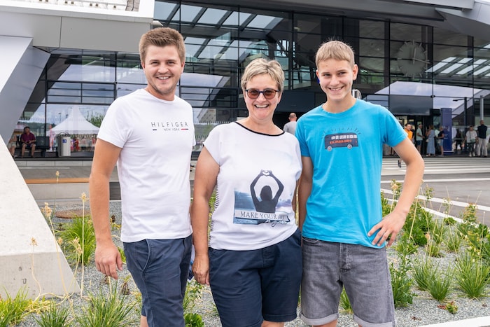 Ebenso die Familie Wieser.