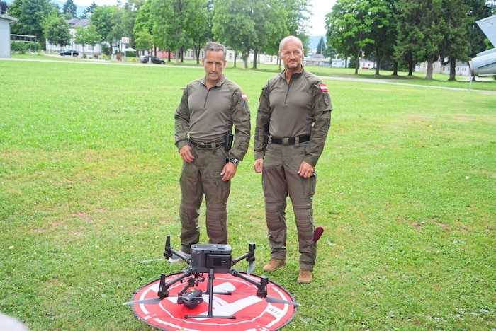 Thomas Vahrner und Kurt Kornberger von der Cobra