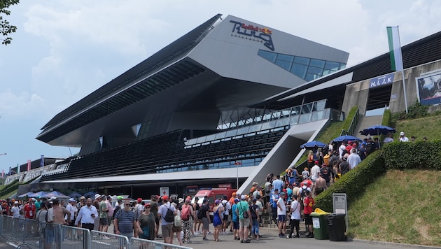 Auch dieses Jahr sind wieder massenhaft Fans nach Spielberg angereist.