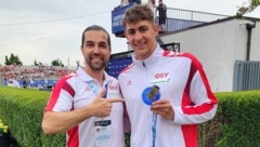 Stolz: Luka Mladenovic (re.) mit Trainer Plamen Ryaskov. 
