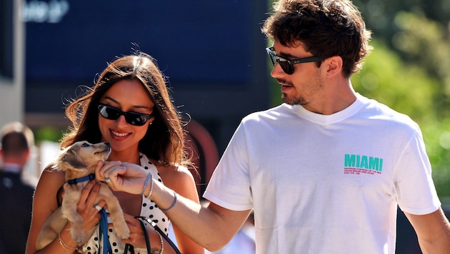 Alexandra Saint Mleux und Ferrar-Star Charles Leclerc