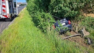 Unfall Nummer eins: Am Freitagnachmittag schlitterte ein Pkw auf der A2 bei Mooskirchen in den ...