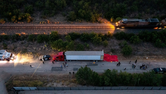 In diesem Truck stießen Polizisten auf den Horrorfund.