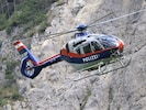 Auch der Polizeihubschrauber stand im Sucheinsatz (Archivbild).
