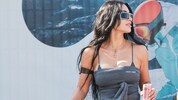 Erste VIPs flüchten aus Venedig: Kim Kardashian (hier am Flughafen vor ihrem Abflug am Samstag) ...