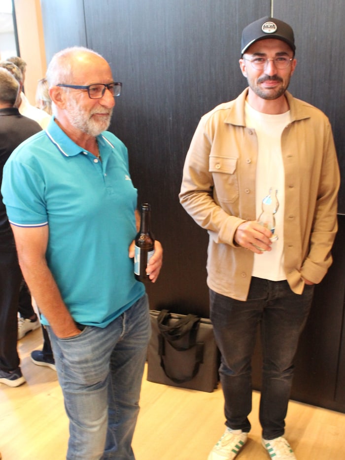 Am Freitagabend waren Michael Vonbank und sein Papa Othmar noch in Mellau bei der ...