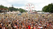 Das Fest verwandelte sich in eine große Spielwiese.
