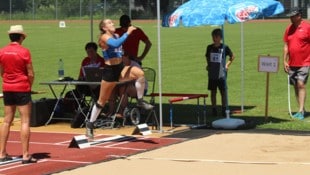 Chiara Schuler erwischte den Absprung im Lustenauer Parkstadion teilweise fast perfekt – holte ...