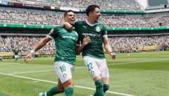 Paulinho (l.)