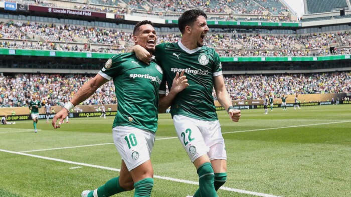 Palmeiras tritt jetzt gegen Chelsea an