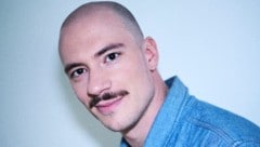 Burg-Schauspieler Tim Werths ist seit 2019 Mitglied des Burgtheater-Ensembles und feiert in ...