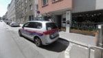 Die Nachbarn alarmierten die Polizei wegen Geruchsbelästigung.