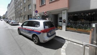 Die Nachbarn alarmierten die Polizei wegen Geruchsbelästigung.