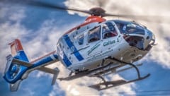 Der Rettungshubschrauber Gallus eins musste den Abgestürzten in den Schockraum des LKH Feldkirch ...