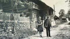 Auf dieser Straße, direkt vor dem Haus ihrer Ziehfamilie, erlebte Martina Steiner den Rückzug. ...