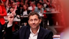 Lars Klingbeil erhielt mit 65 Prozent ohne Gegenkandidaten ein historisch schlechtes Ergebnis ...