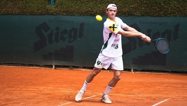 Lukas Neumayer greift bei den Staatsmeisterschaften an.