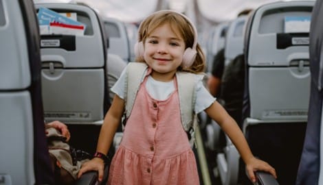 Abenteuer fliegen – und das ohne Mama, Papa, Familie: Was man beachten muss, weiß unser Experte.