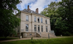 Diese Villa war Karl Lagerfelds persönlicher Wohntraum, jetzt soll das Anwesen unter den ...