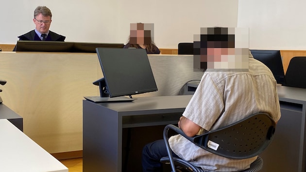 Der Angeklagte ließ seinen Aggressionen freien Lauf.