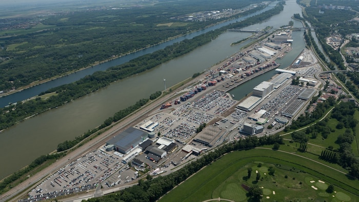Die Zentrale könnte dann beim Hafen neu errichtet werden. Wenn es sich zeitlich ausgeht.