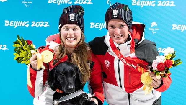 Bei den Spieler 2022 hat Carina Edlinger (li. neben Guide Lorenz Lampl) bei den Spielen groß ...