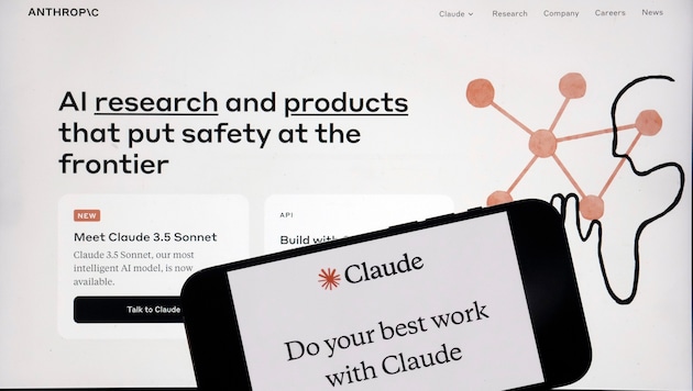 Die KI-Firma Anthropic gibt den Chatbot Claude heraus.