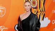 Charlize Theron lästerte am Wochenende gegen die Hochzeit von Amazon-Milliardär Jeff Bezos und ...