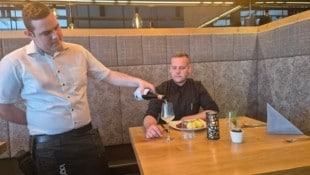 Ein eingespieltes Team: Lehrling Benjamin Gattringer und Chef Benjamin Ernstbrunner 