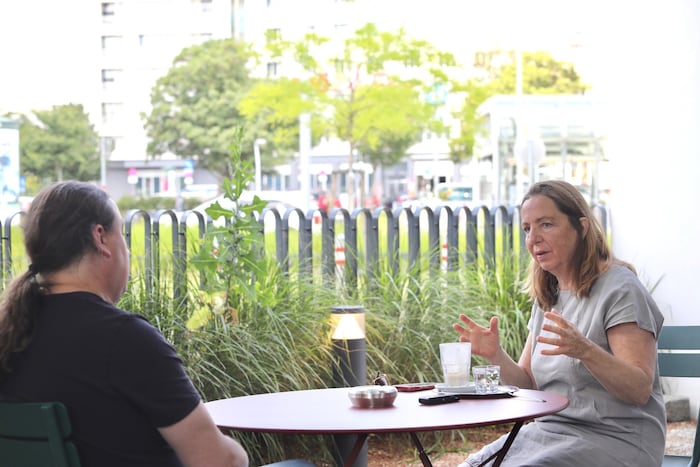 Susi Stach im Gespräch mit „Krone“-Redakteur Robert Fröwein.