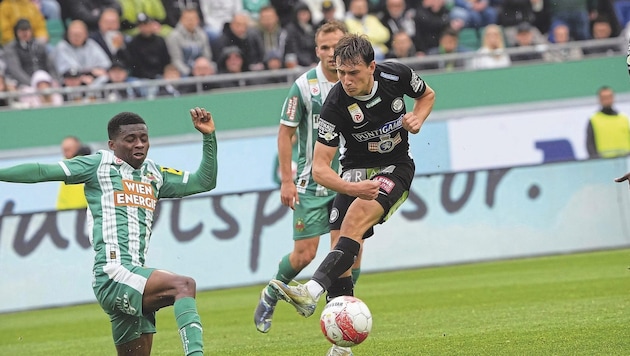Sturms Goalgetter William Böving wird im Schloss Quartier beziehen.