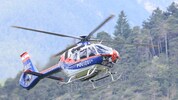 Ein Hubschrauber der Polizei barg den Leichnam.