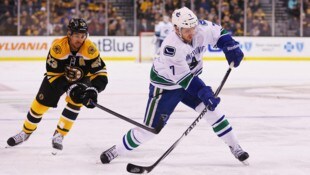 In der NHL spielte Linden Vey (r.) für die Los Angeles Kings, Vancouver Canucks und Calgary ...
