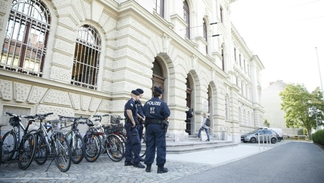 Die Jugendlichen mussten sich am Grazer Straflandesgericht verantworten.