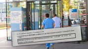 Kein Tippfehler: Der junge Oberkärntner hat im April einen OP-Termin am 12.2.2027 (!) im ...