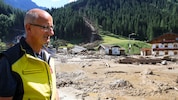 Landeshauptmann Anton Mattle machte sich am Dienstagnachmittag ein Bild von den Unwetterfolgen ...