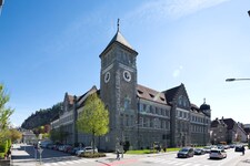 Hinter den Türen und Fenstern des Landesgerichts in Feldkirch ging es recht laut zu. 