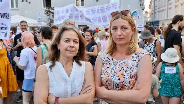 Zebra-Geschäftsführerin Alexandra Köck und Caritas-Direktorin Nora Tödtling-Musenbichler ...