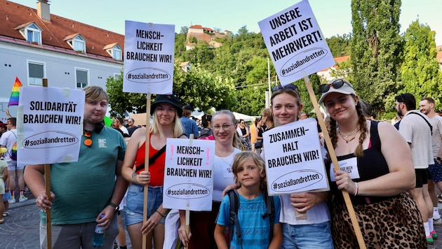 Am 1. Juli fand eine große Demonstration gegen Sozialkürzungen in Graz statt.