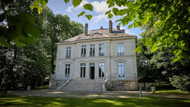 Die Villa von Modezar Karl Lagerfeld wurde um rund 5 Millionen Euro verkauft.
