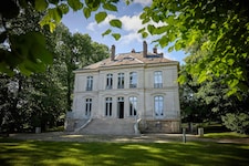 Die Villa von Modezar Karl Lagerfeld wurde um rund 5 Millionen Euro verkauft.