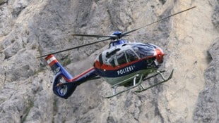 Die Crew des Polizeihubschraubers entdeckte das tote Paar.