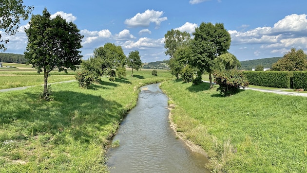 Die Pinka in Badersdorf im Bezirk Oberwart – dieser Fluss ist besonders stark vom Wassermangel ...