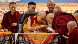 Der Dalai Lama, das religiöse Oberhaupt der Tibeter, wird am 6. Juli 90 Jahre alt.