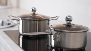 Als sich der 38-Jährige nach dem Heimkommen etwas zu essen machen wollte, schlief er ein.