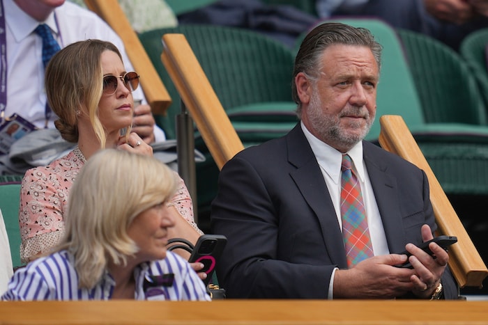 Britney Theriot und Russell Crowe
